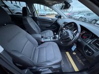 USED 2018 67 VOLKSWAGEN GOLF 1.6 TDI BlueMotion Tech SE Nav Estate 5dr Diesel Manual Euro 6 (s/s) (115 ps) ABS USB