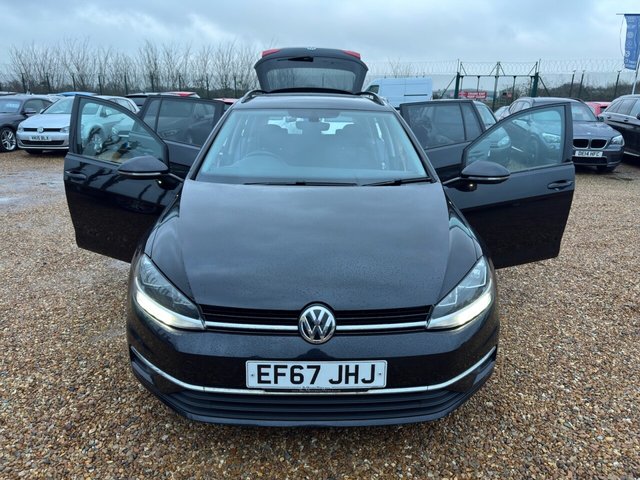 2018 VOLKSWAGEN GOLF 1.6 TDI BlueMotion Tech SE Nav Estate 5dr Diesel Manual Euro 6 (s/s) (115 ps) - Photo 9