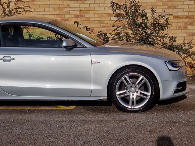 2012 AUDI A5 3.0 TDI V6 Black Edition Coupe 2dr Diesel S Tronic quattro Euro 5 (s/s) (245 ps) - Photo 9