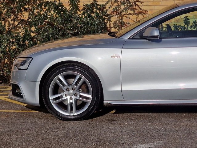 2012 AUDI A5 3.0 TDI V6 Black Edition Coupe 2dr Diesel S Tronic quattro Euro 5 (s/s) (245 ps) - Photo 12