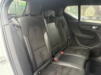 USED 2018 68 VOLVO XC40 1.5 T3 R-Design Euro 6 (s/s) 5dr GREAT SIZED MINI SUV