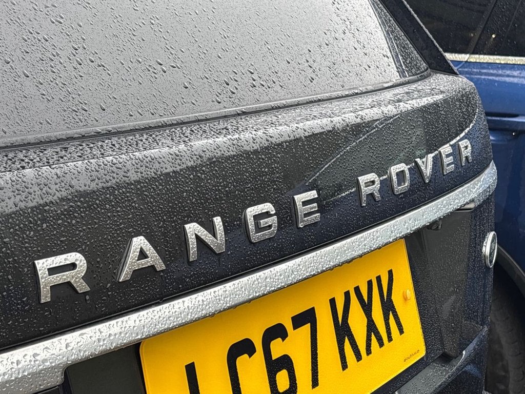 USED 2017 67 LAND ROVER RANGE ROVER 4.4 SD V8 Autobiography SUV 5dr Diesel Auto 4WD Euro 6 (s/s) (339 ps) STUNNING HISTORY|HEAD UP DISP