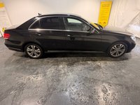 USED 2014 14 MERCEDES-BENZ E-CLASS 2.1 E220 CDI SE Saloon 4dr Diesel G-Tronic+ Euro 5 (s/s) (170 ps) Sat Nav-Leather-Cruise-DAB Radio-Heated seats-Paddle shift-Privacy-17