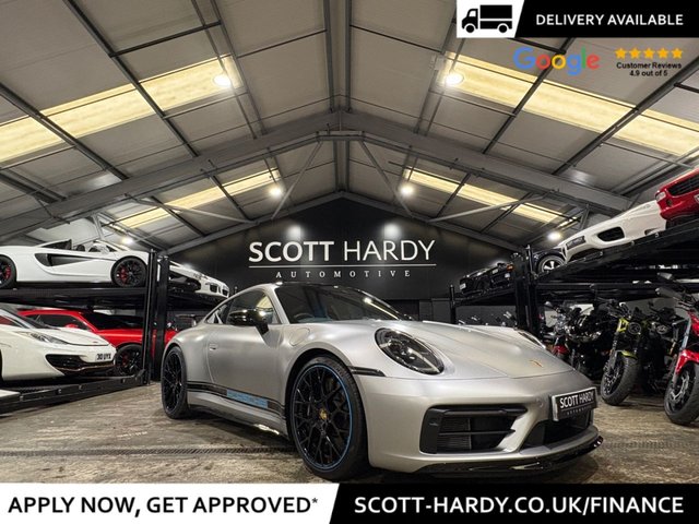 2022 Porsche 911 3L 992 Carrera 4 Gts 2dr - Photo 4