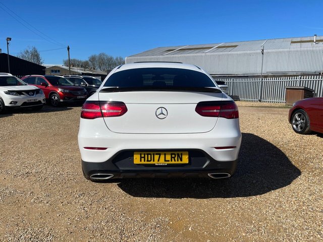 2017 Mercedes-Benz GLC - Photo 5