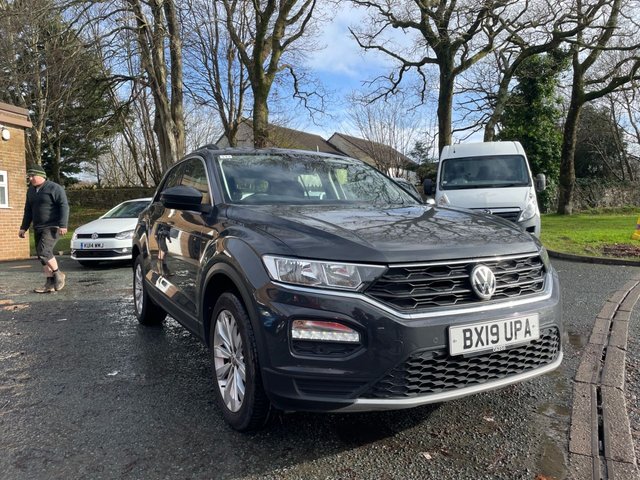 2019 VOLKSWAGEN T-ROC 1.0 TSI GPF SE SUV 5dr Petrol Manual Euro 6 (s/s) (115 ps) - Photo 5