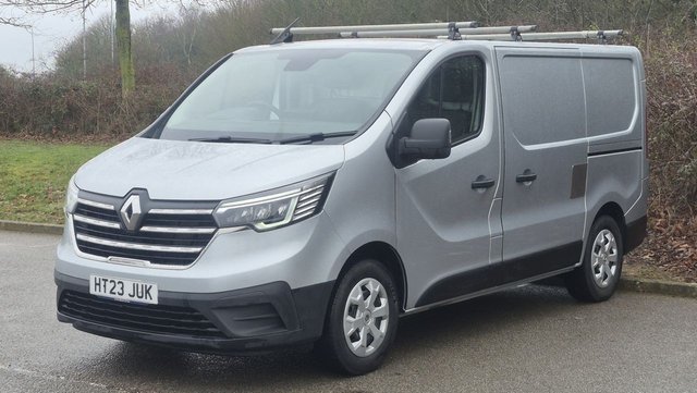 2023 RENAULT TRAFIC