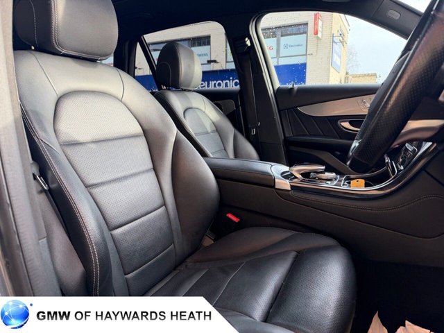 2015 Mercedes-Benz GLC - Photo 12