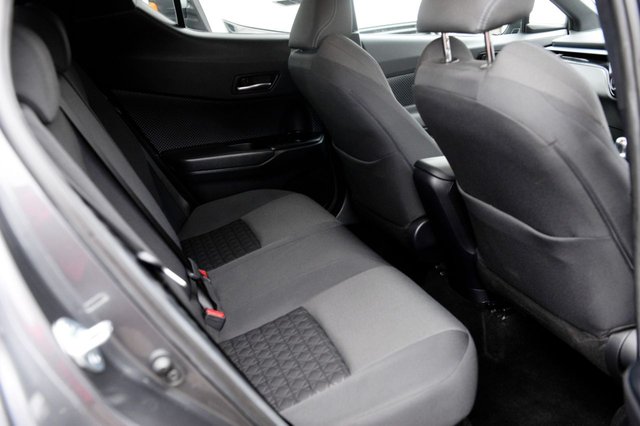 2021 TOYOTA C-HR - Photo 10