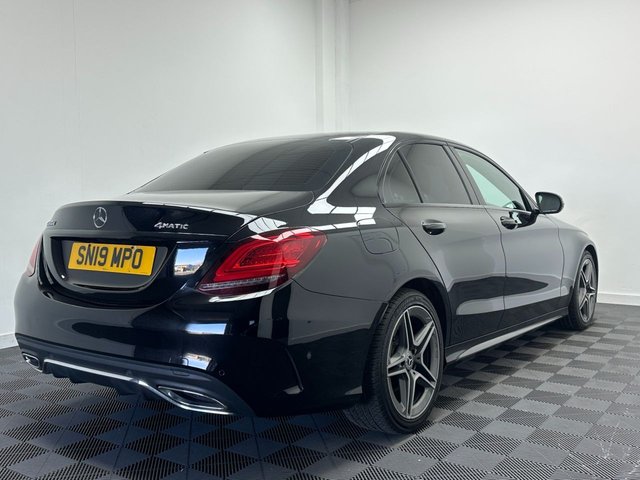 2019 MERCEDES-BENZ C-CLASS 2.0 C220d AMG Line Saloon 4dr Diesel G-Tronic+ Euro 6 (s/s) (194 ps) - Photo 3