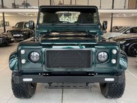 USED 2012 12 LAND ROVER DEFENDER 2.2 TDCi Pickup 2dr Diesel Manual 4WD SWB Euro 5 (122 ps) 