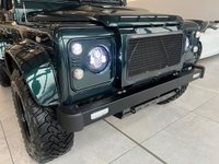 USED 2012 12 LAND ROVER DEFENDER 2.2 TDCi Pickup 2dr Diesel Manual 4WD SWB Euro 5 (122 ps) 