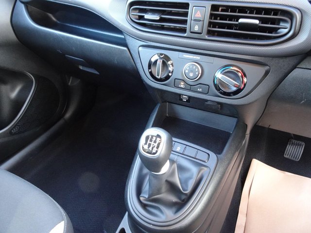 2023 HYUNDAI I10 1.0 SE Euro 6 (s/s) 5dr - Photo 5