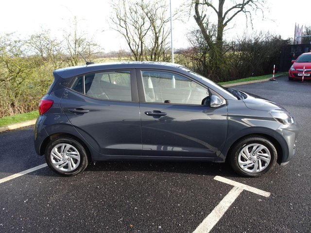 2023 HYUNDAI I10 1.0 SE Euro 6 (s/s) 5dr - Photo 11