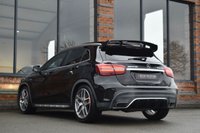 USED 2018 67 MERCEDES-BENZ GLA 2.0 GLA45 AMG (Premium) SUV 5dr Petrol SpdS DCT 4MATIC Euro 6 (s/s) (381 ps) PREMIUM LINE / PANORAMIC ROOF