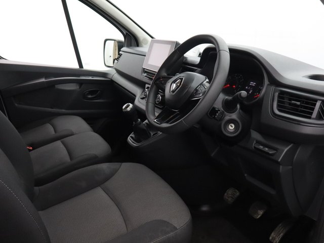 2022 Renault Trafic 2L Business+ 3dr - Photo 11