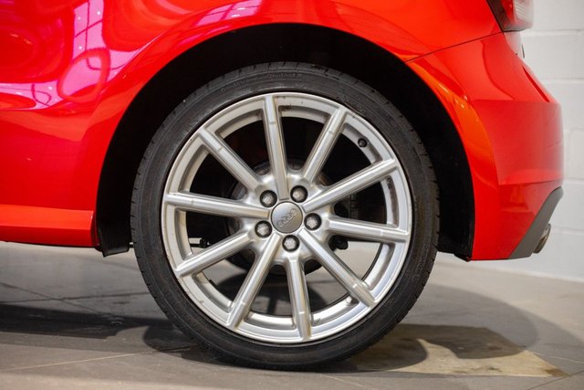 2017 Audi A1 1.6L S Line 3dr - Photo 7