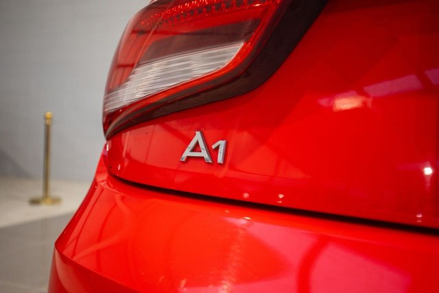 2017 Audi A1 1.6L S Line 3dr - Photo 9