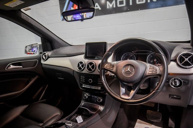 2015 Mercedes-Benz B-Class 1.5L Sport 5dr - Photo 2