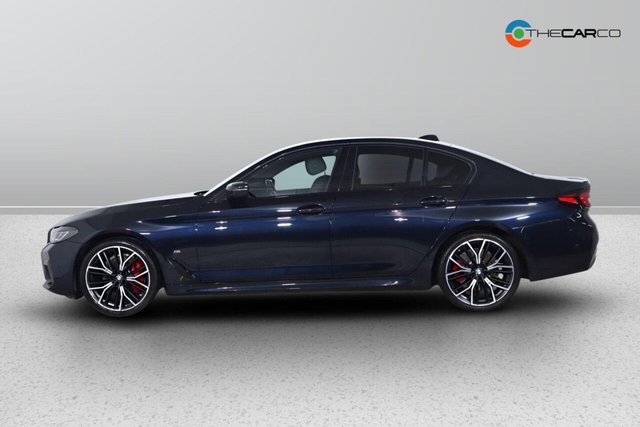 2022 BMW 5 Series - Photo 6