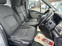 USED 2015 65 RENAULT TRAFIC 1.6 dCi ENERGY 27 Business+ Panel Van 5dr Diesel Manual SWB Standard Roof Euro 5 (120 ps) NO VAT FSH (6 SERVICES) !!!!  FRESH MOT INCLUDED !!! BE QUICK !!!