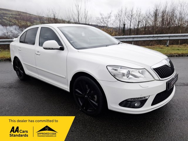 2012 OCTAVIA 2012 2.0 TFSI VRS HATCHBACK 5DR PETROL DSG EURO 5 200 PS... photo
