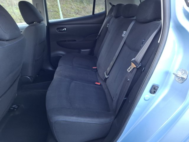 2016 NISSAN LEAF - Photo 10