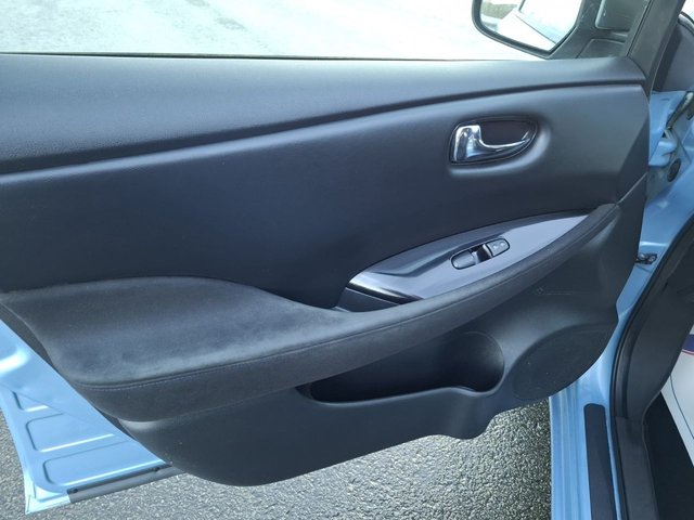 2016 NISSAN LEAF - Photo 7