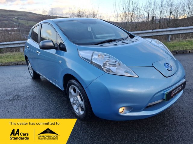 2016 NISSAN LEAF