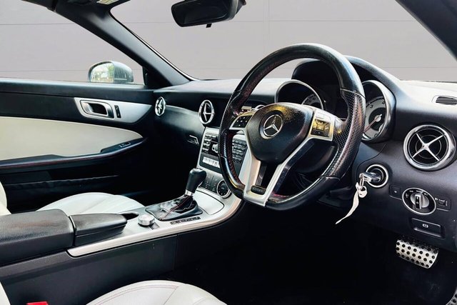 2012 MERCEDES-BENZ SLK 2.1 SLK250 CDI BlueEfficiency AMG Sport G-Tronic+ Euro 5 (s/s) 2dr - Photo 11