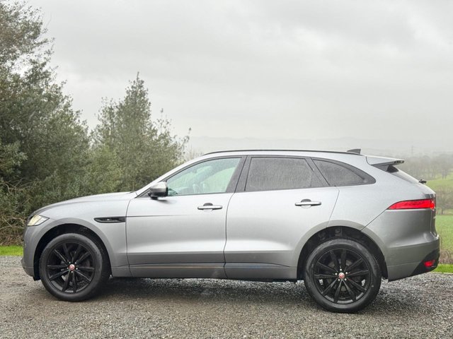 2019 JAGUAR F-PACE 2.0 D180 Chequered Flag SUV 5dr Diesel Auto AWD Euro 6 (s/s) (180 ps) - Photo 7