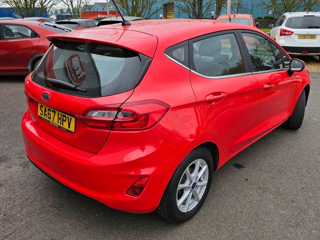 2017 FORD FIESTA - Photo 9