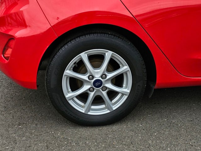 2017 FORD FIESTA - Photo 11