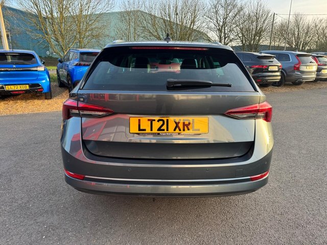 2021 SKODA OCTAVIA - Photo 8