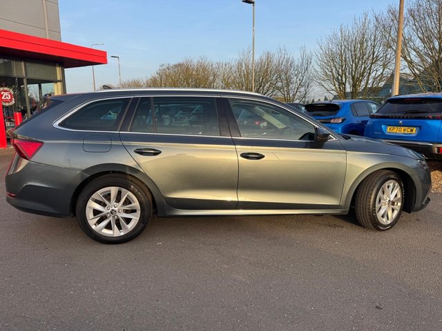 2021 SKODA OCTAVIA - Photo 10