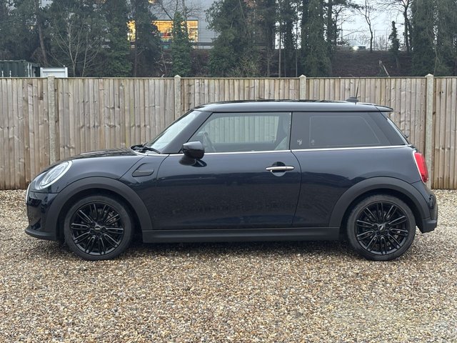 2021 MINI HATCH - Photo 2
