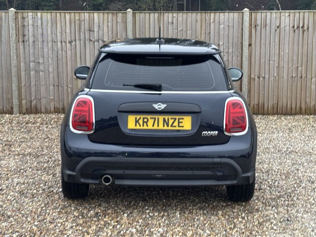 2021 MINI HATCH - Photo 4