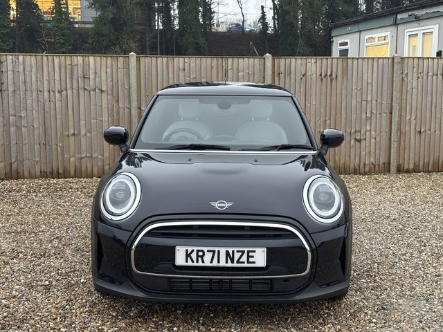 2021 MINI HATCH - Photo 8