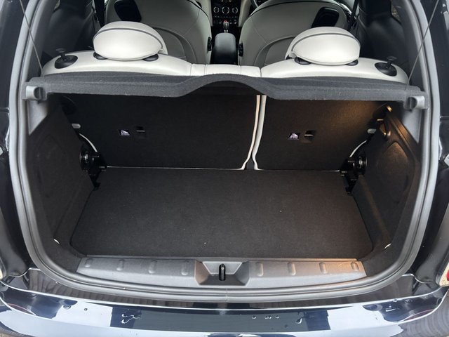 2021 MINI HATCH - Photo 9