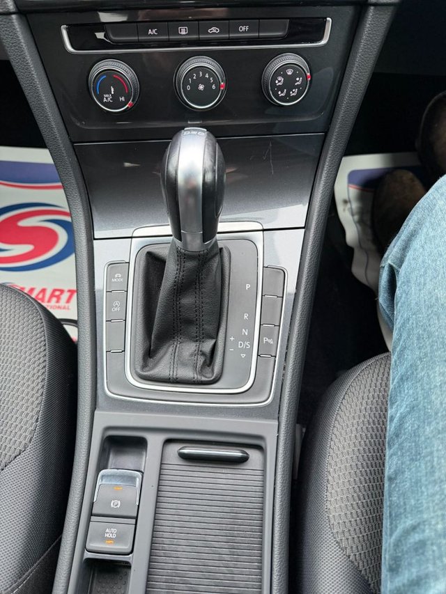 2019 Volkswagen Golf 1.6L SE Nav 5dr - Photo 10