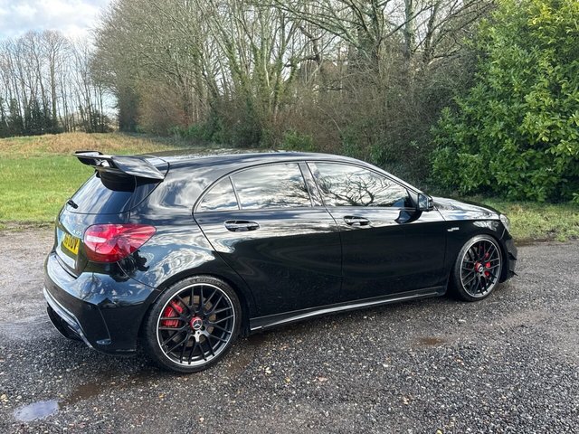 2016 MERCEDES-BENZ A-CLASS 2016 2.0 A45 AMG (Premium) Hatchback 5dr Petrol SpdS DCT 4MATIC Euro 6 (s/s) (381 ps) - Photo 8