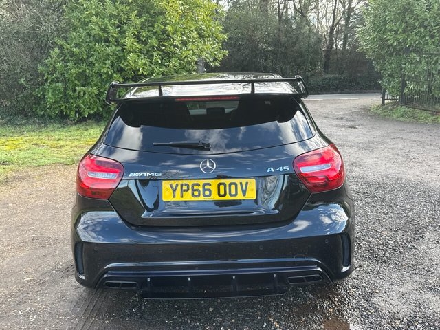 2016 MERCEDES-BENZ A-CLASS 2016 2.0 A45 AMG (Premium) Hatchback 5dr Petrol SpdS DCT 4MATIC Euro 6 (s/s) (381 ps) - Photo 11