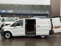 USED 2021 71 MERCEDES-BENZ VITO 2.0 114 CDI Progressive Panel Van 5dr Diesel G-Tronic RWD L2 Euro 6 (s/s) (LWB) (136 ps) 