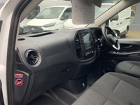 USED 2021 71 MERCEDES-BENZ VITO 2.0 114 CDI Progressive Panel Van 5dr Diesel G-Tronic RWD L2 Euro 6 (s/s) (LWB) (136 ps) 