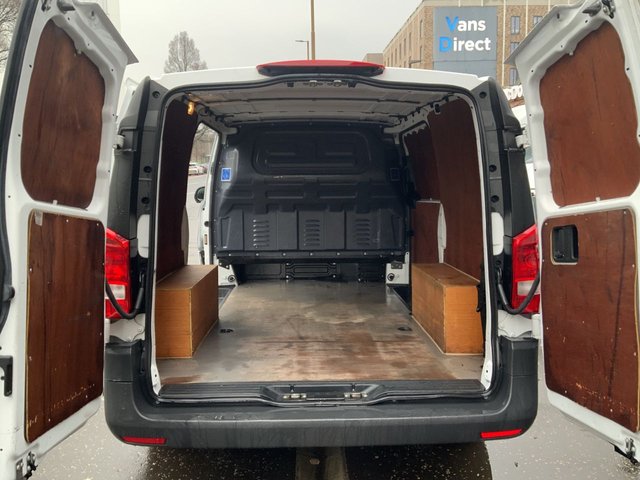 2021 Mercedes-Benz Vito 2L Progressive 5dr - Photo 11