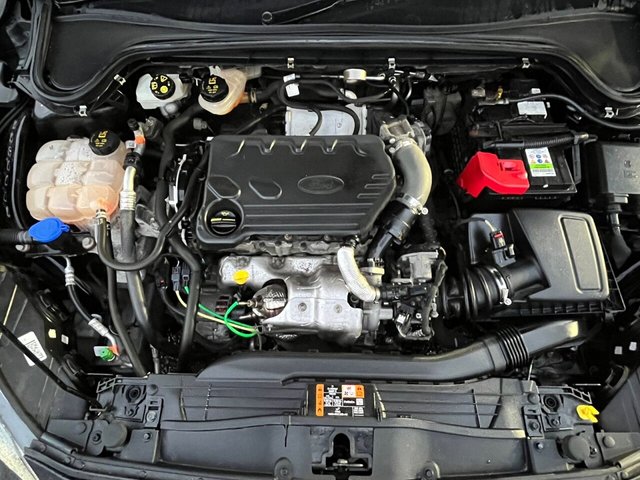 2019 FORD FOCUS 1.5 EcoBlue ST-Line Hatchback 5dr Diesel Manual Euro 6 (s/s) (120 ps) - Photo 10