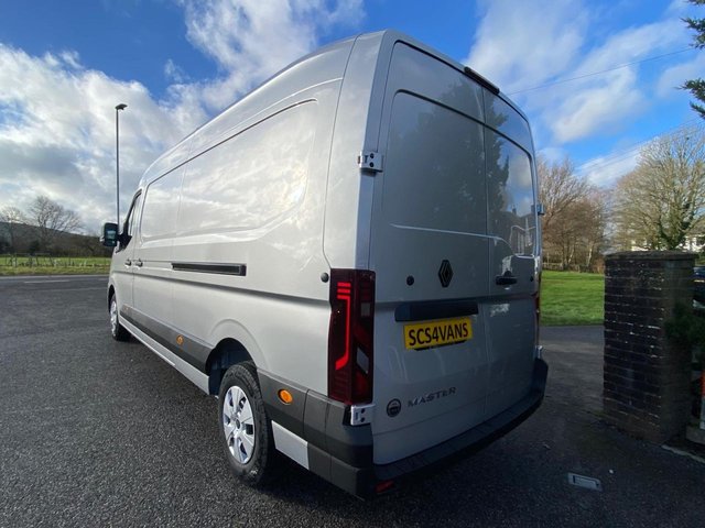 2026 RENAULT MASTER - Photo 7