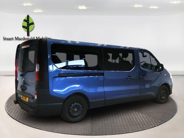 2020 RENAULT TRAFIC - Photo 7