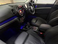 USED 2020 20 MINI COUNTRYMAN 2.0 Cooper S Exclusive SUV 5dr Petrol Steptronic Euro 6 (s/s) (192 ps) COMFORT PLUS PACK, APPLE PLAY