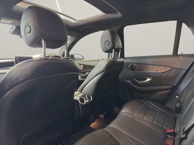 2017 Mercedes-Benz Glc 2L Amg Line 5dr - Photo 12